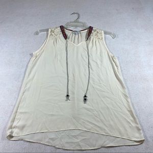 Moa Moa Top tank top woman’s Medium Boho Embroidered Shirt Tassels Blouse beige